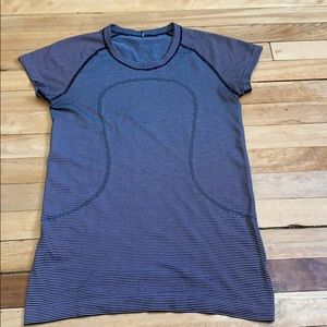Lululemon Stripe Swiftly
